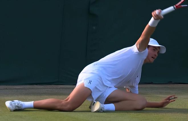 锋在本届世 锋在本届世