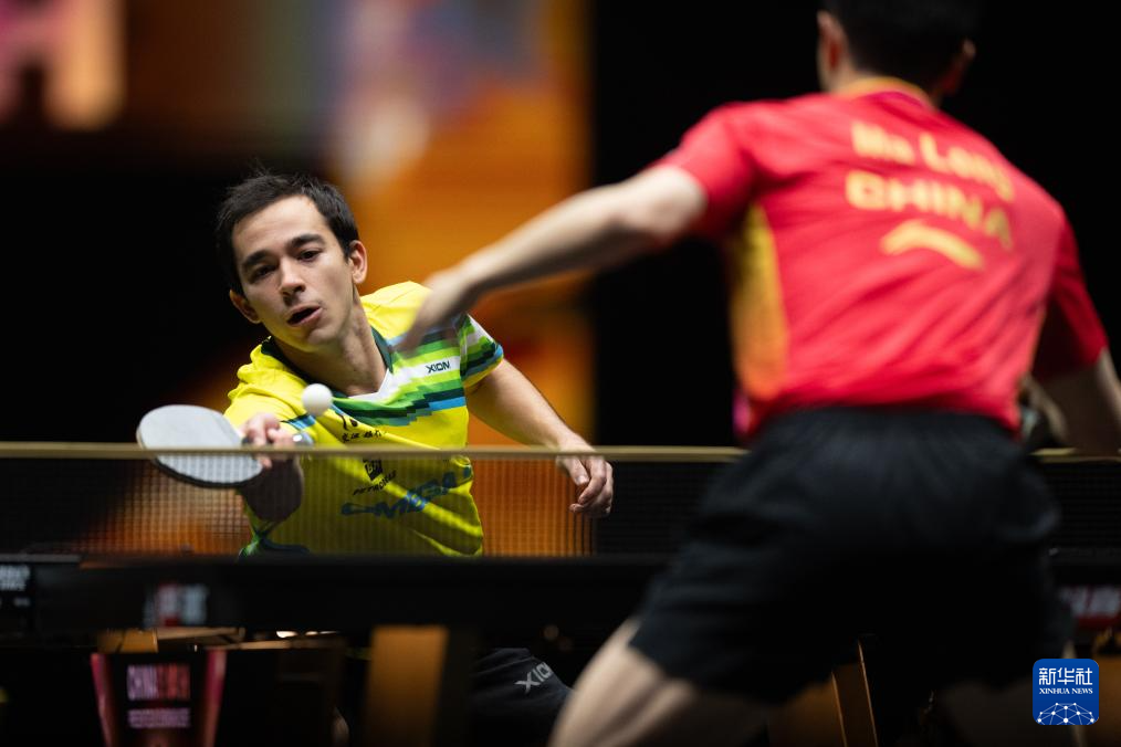 他常年面对 他常年面对