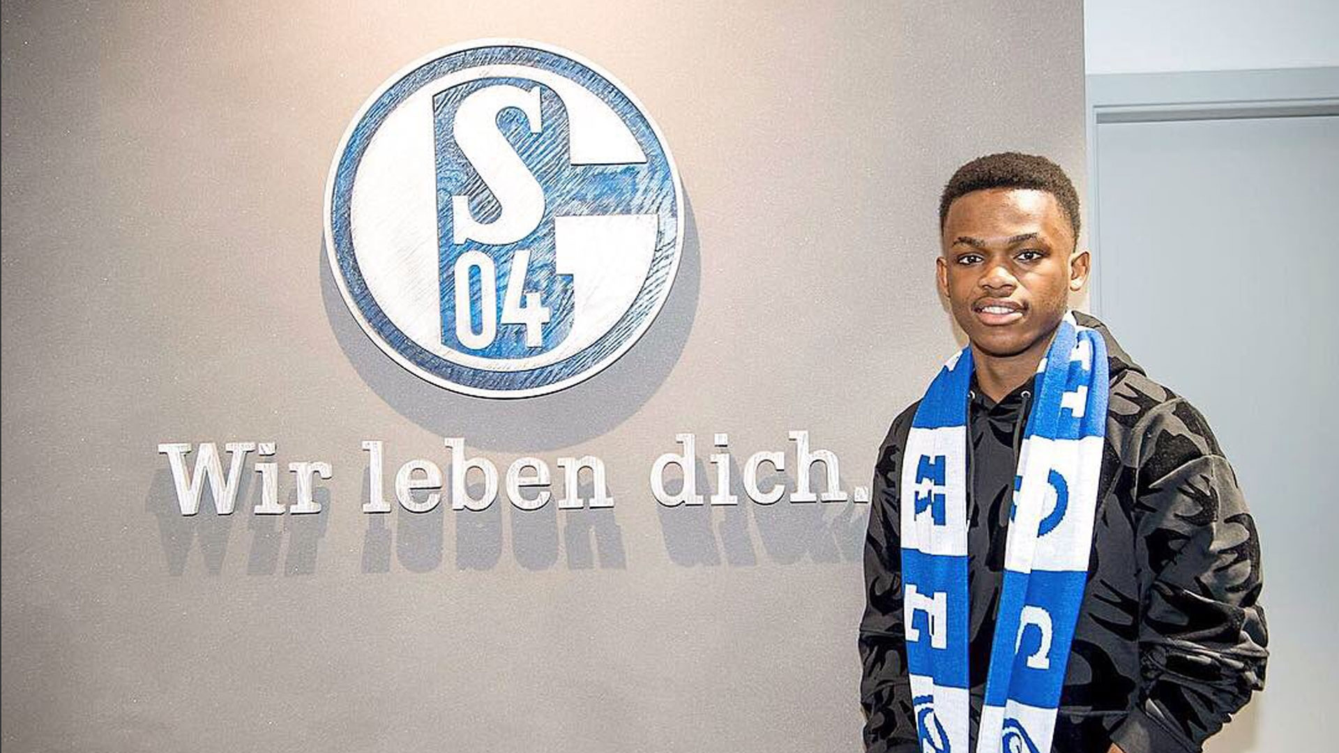 没对比就没 没对比就没