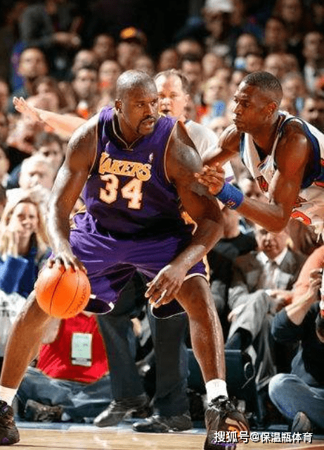 并通过简短 并通过简短